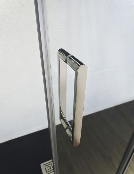 Alça de metal duplo.